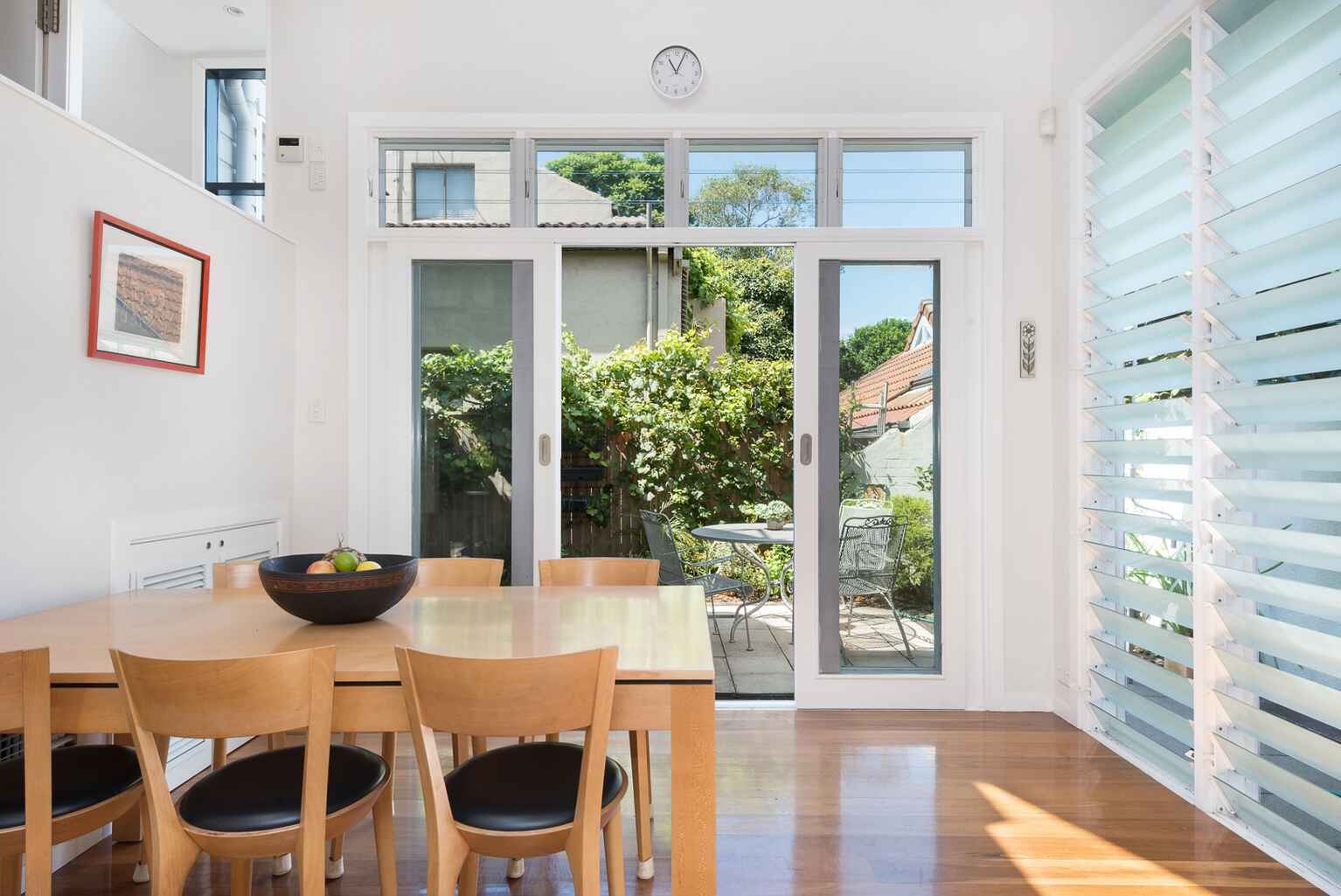 8 Webb Street McMahons Point