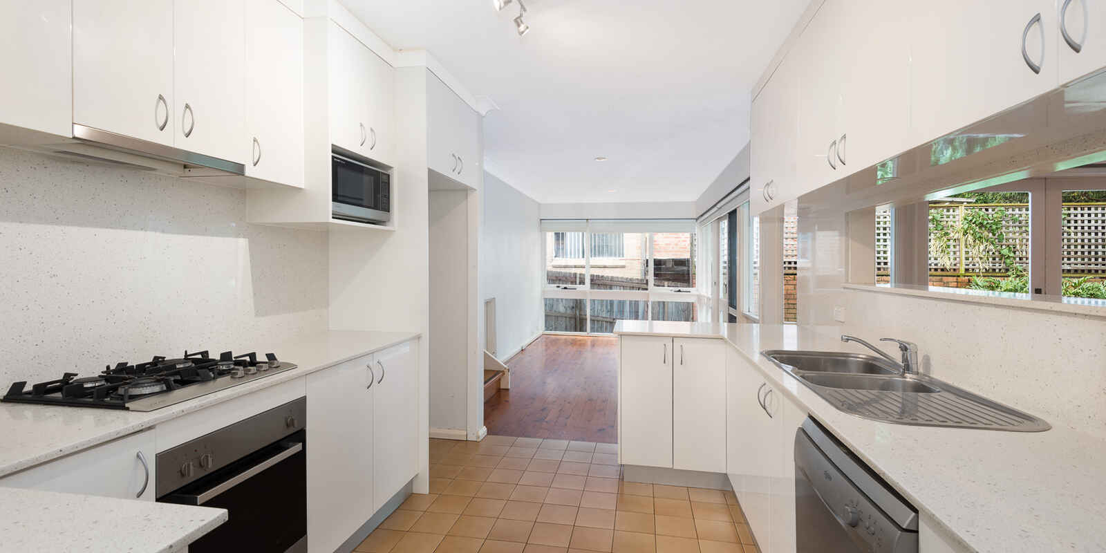 10 Barina Road Riverview
