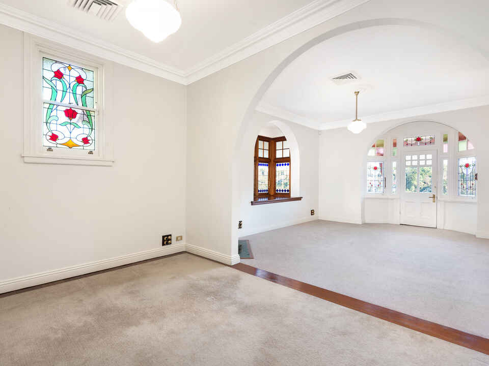 5/1 Avenue Road  Mosman