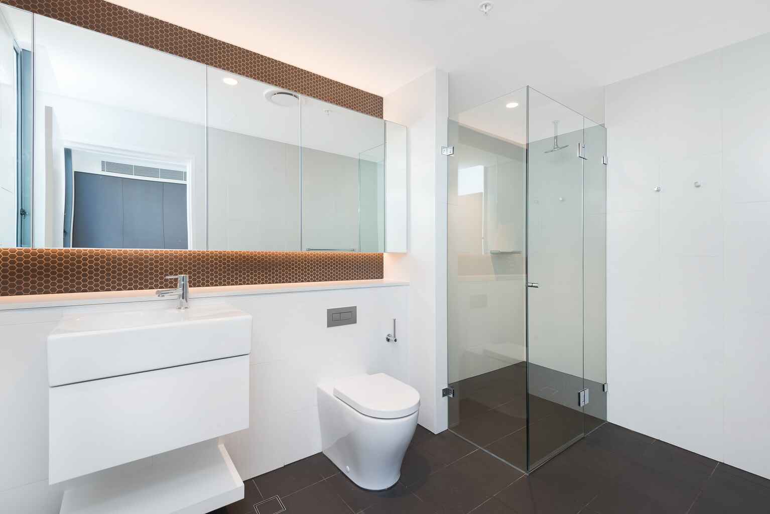 1106/221 Miller Street North Sydney