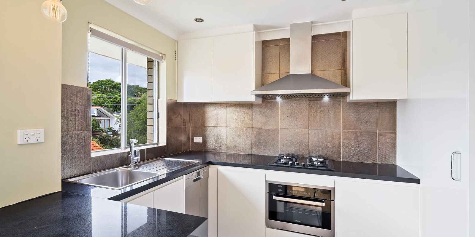19/8-12 Vale Street  Cammeray