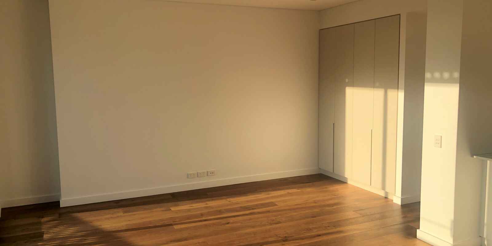 1012/221 Miller Street North Sydney 1012/221 Miller Street North Sydney