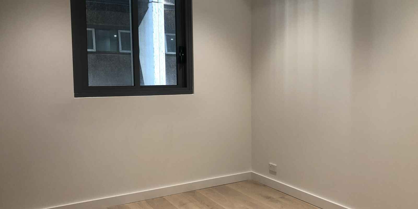 915/221 Miller Street North Sydney
