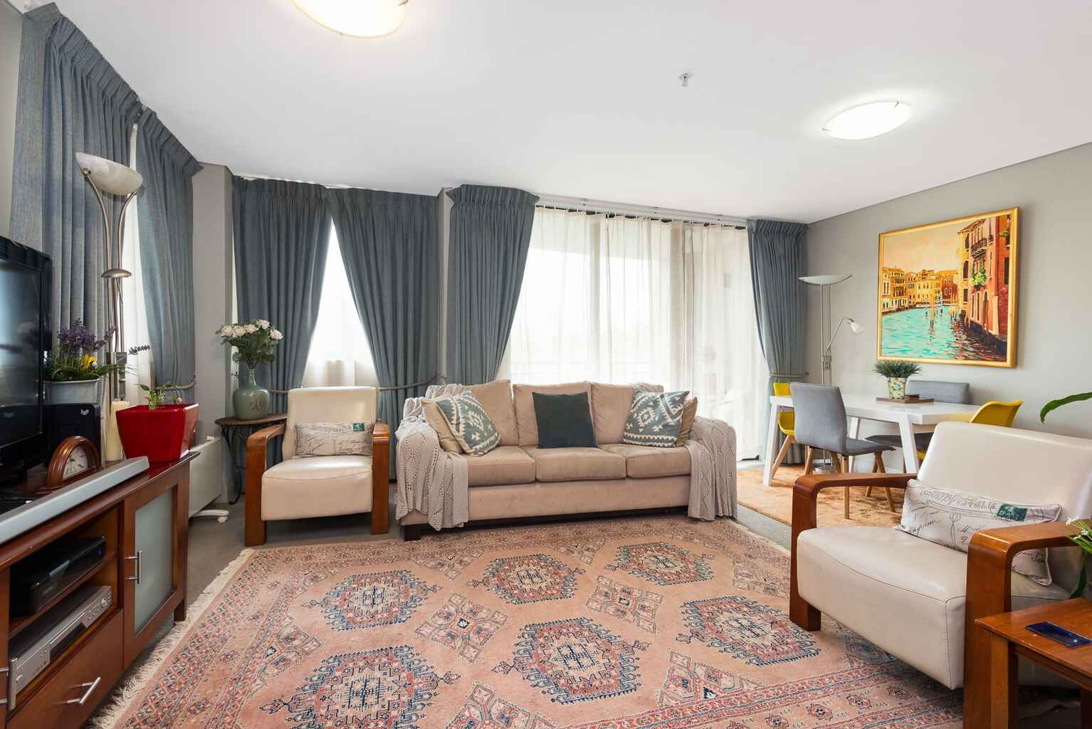 50/237 Miller Street North Sydney