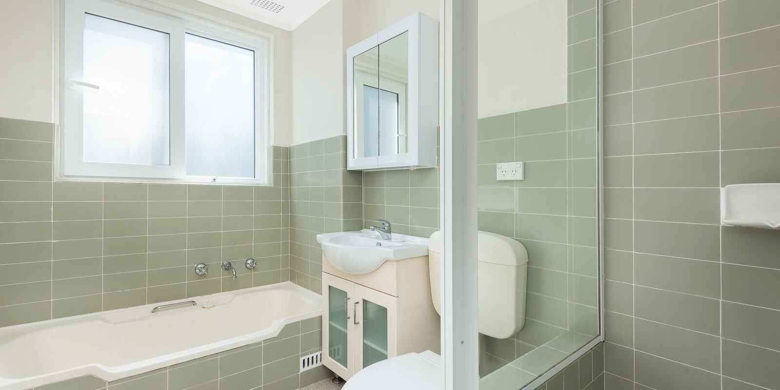 2/16 Mackenzie Street North Sydney 2/16 Mackenzie Street North Sydney