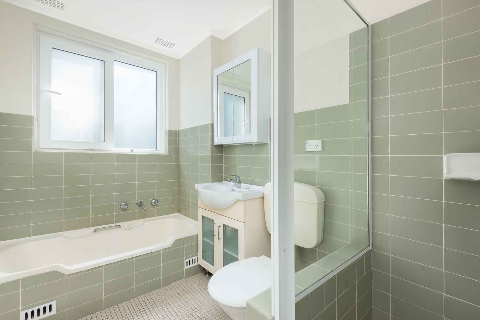 2/16 Mackenzie Street North Sydney 2/16 Mackenzie Street North Sydney