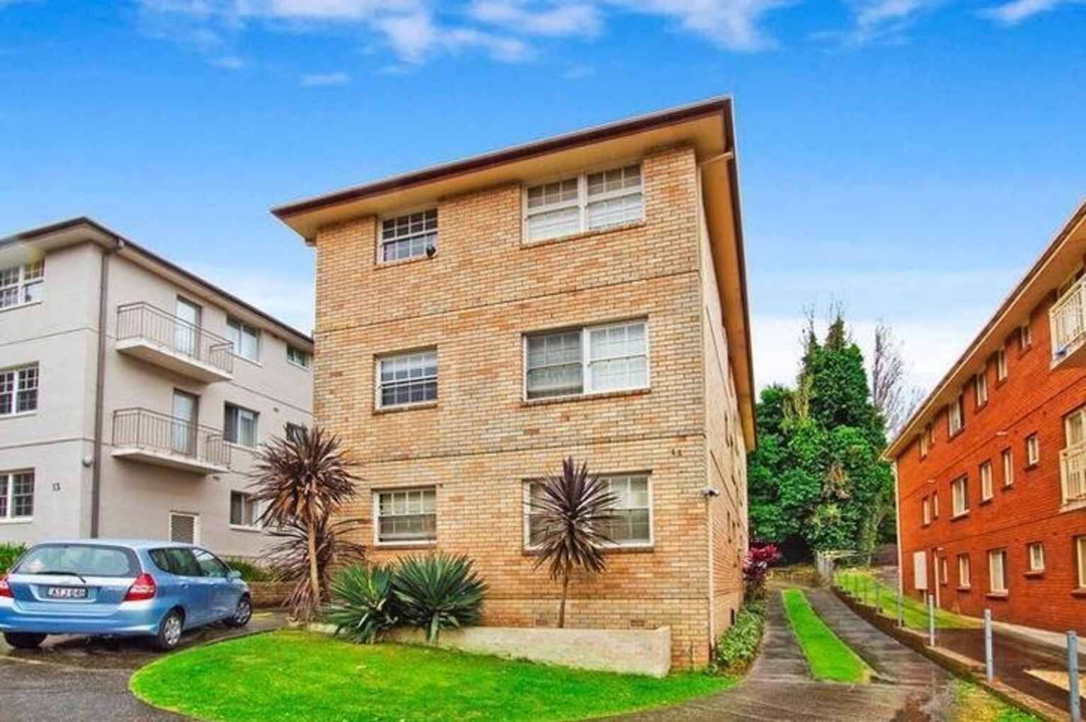 4/11 Edward Street   Ryde