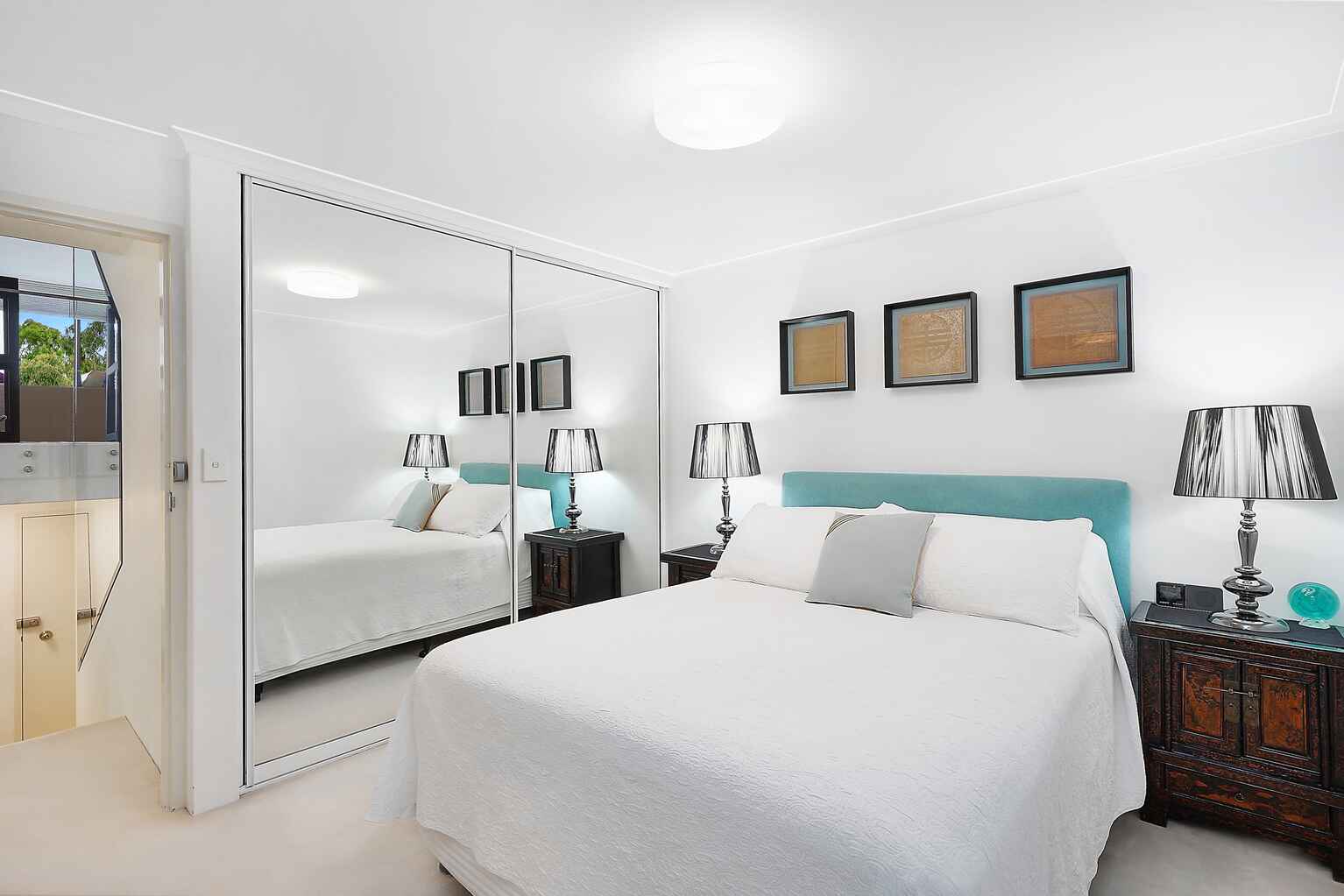 12/16 Hampden Street North Sydney