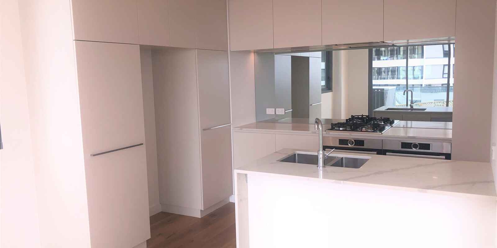 606/221 Miller Street North Sydney 606/221 Miller Street North Sydney