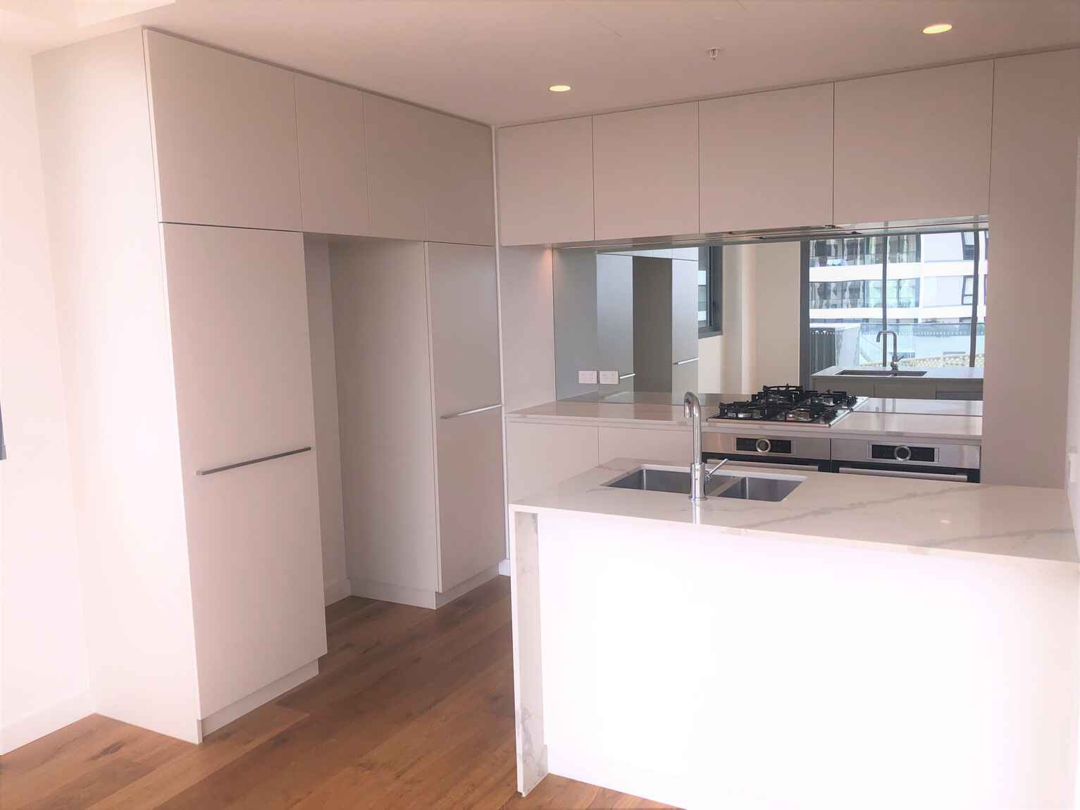 606/221 Miller Street North Sydney