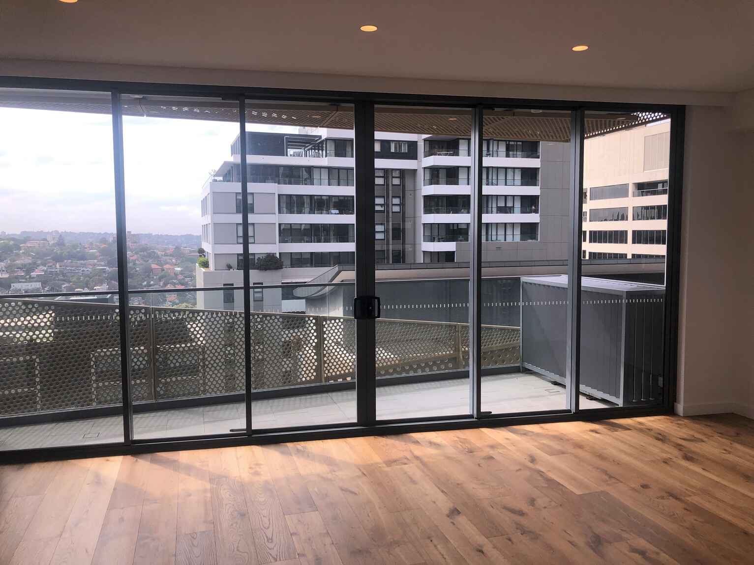 606/221 Miller Street North Sydney