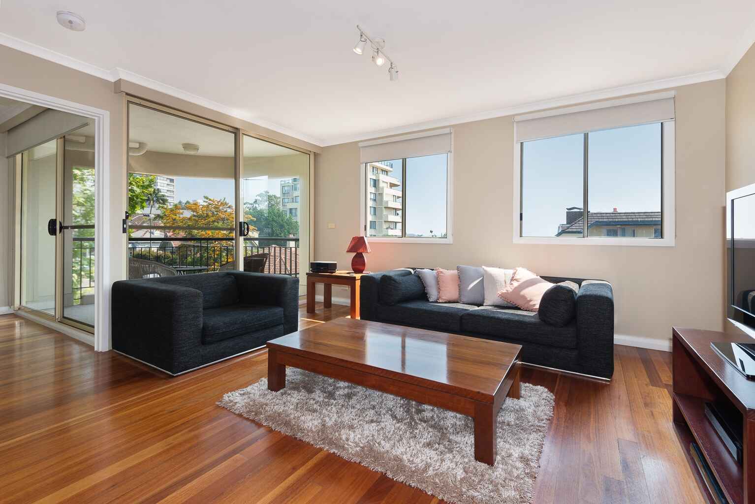 27/19A Young Street Neutral Bay 27/19A Young Street Neutral Bay