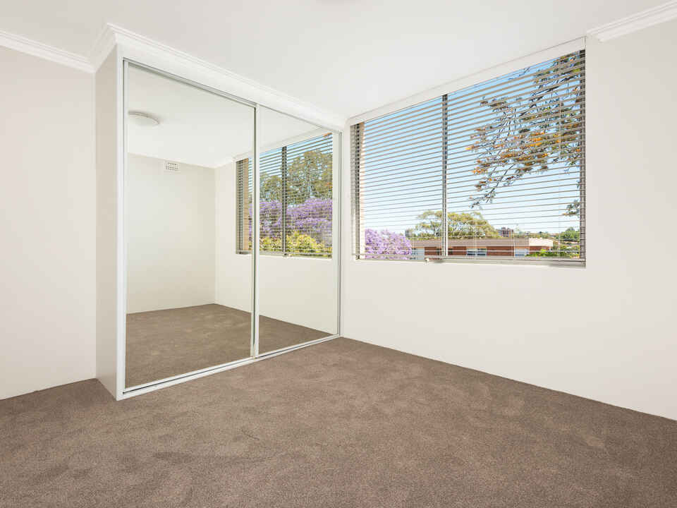 5/50 Shadforth Street  Mosman