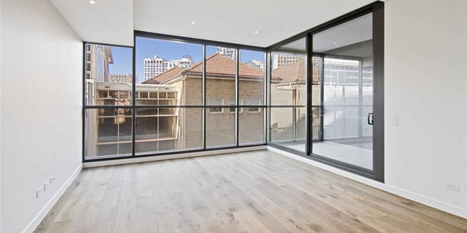218/225 Pacific Highway   North Sydney