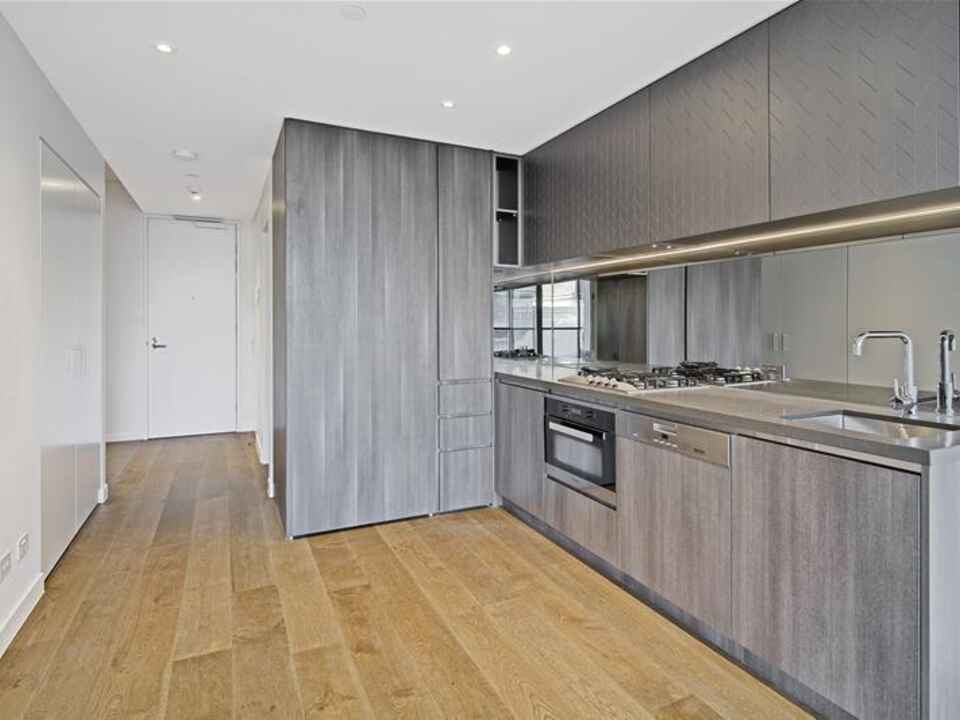 218/225 Pacific Highway   North Sydney