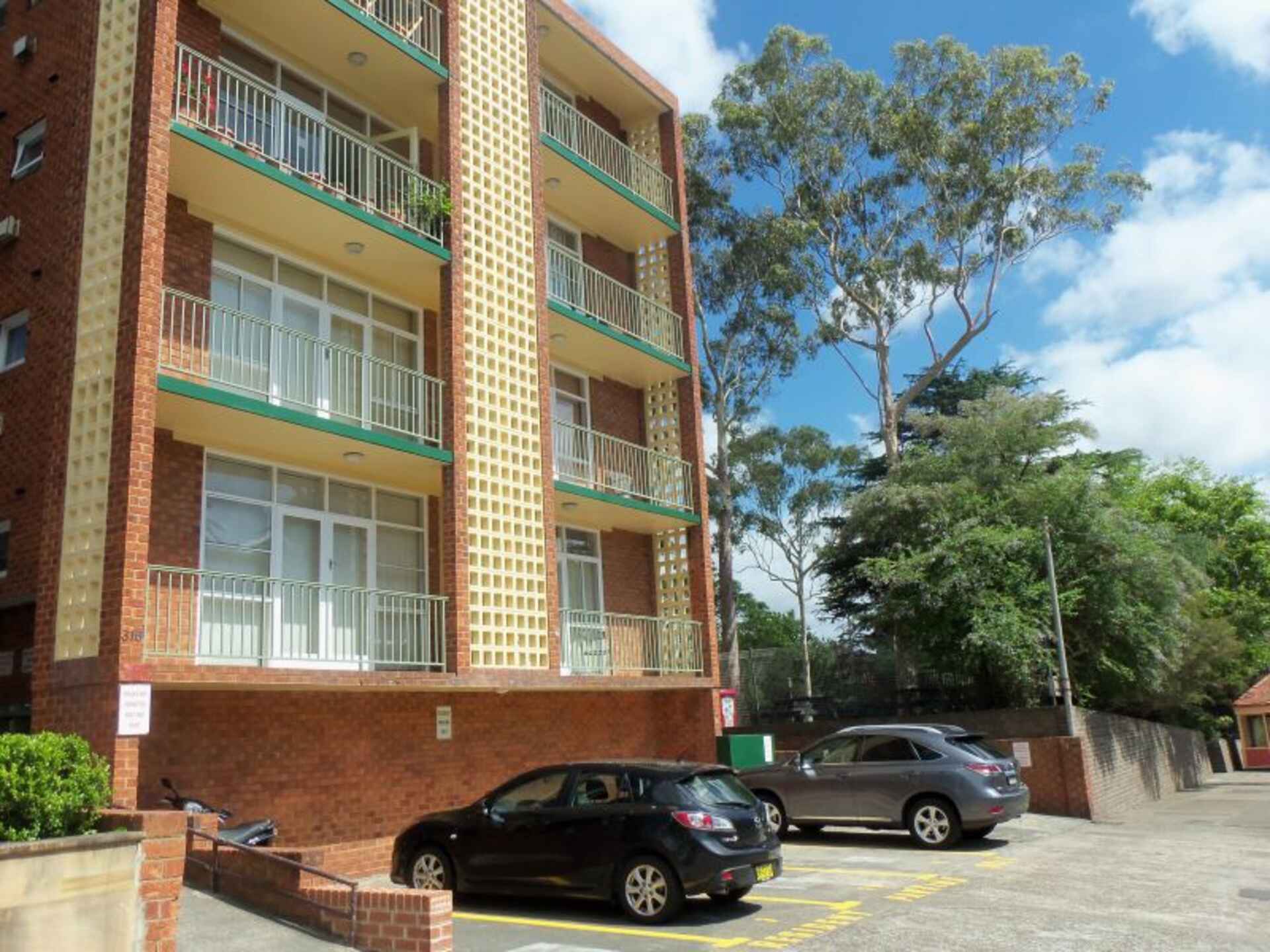 18/316 Miller Street North Sydney