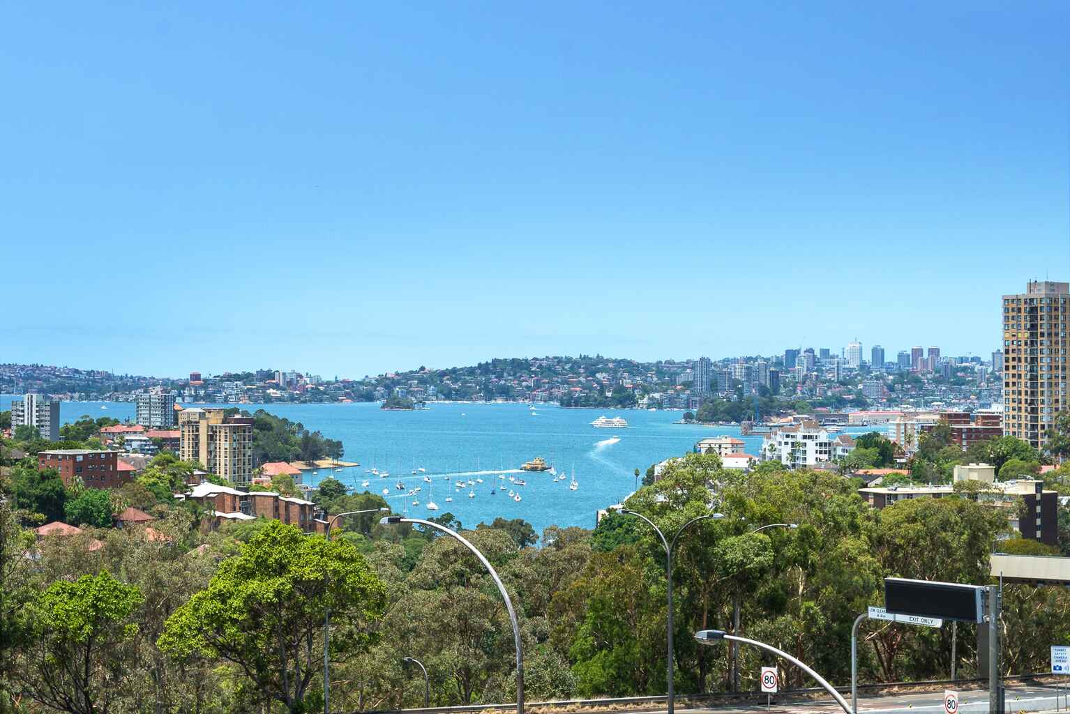 12/16 Hampden Street North Sydney