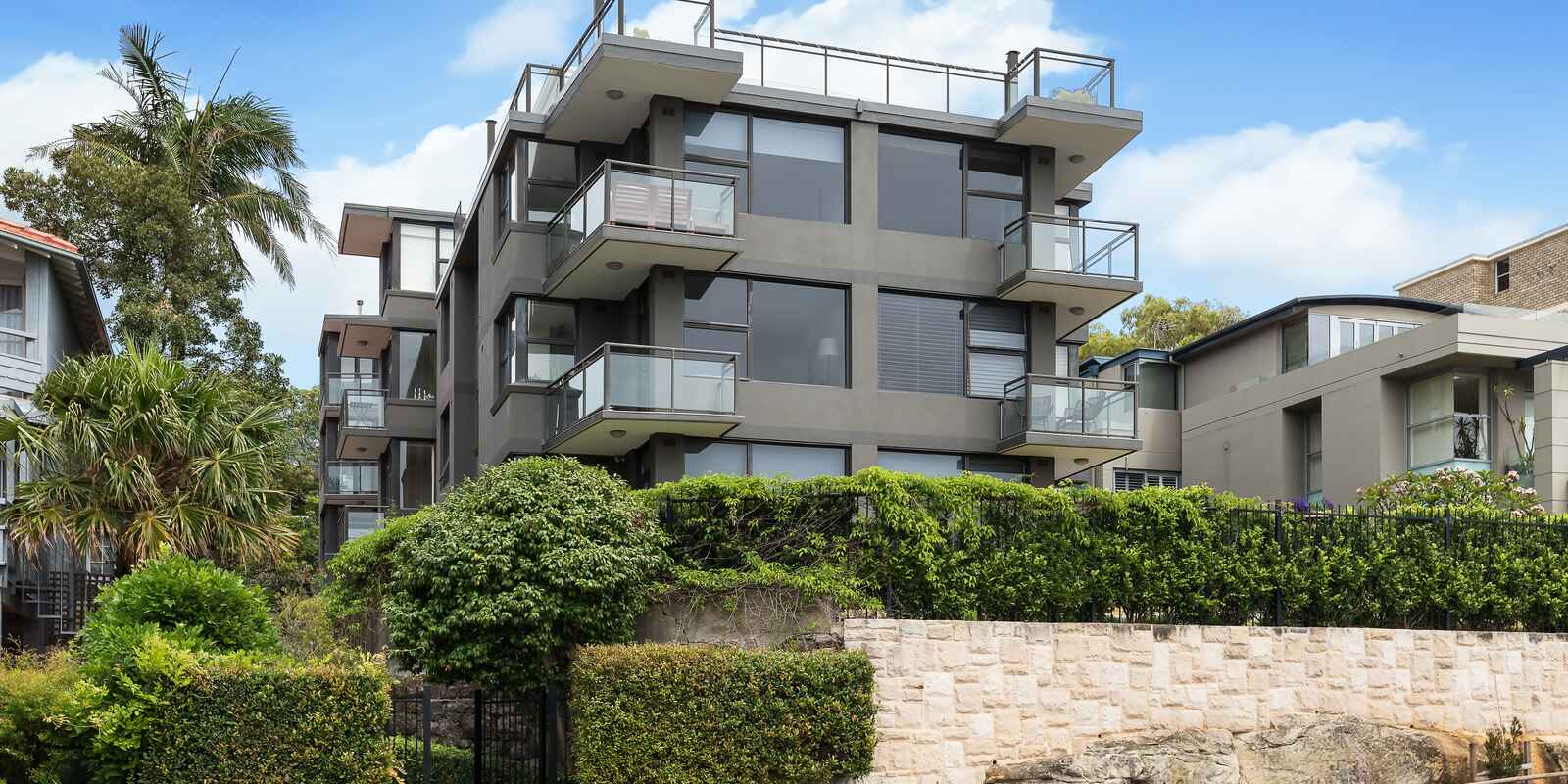 11/21 Moruben Road   Mosman
