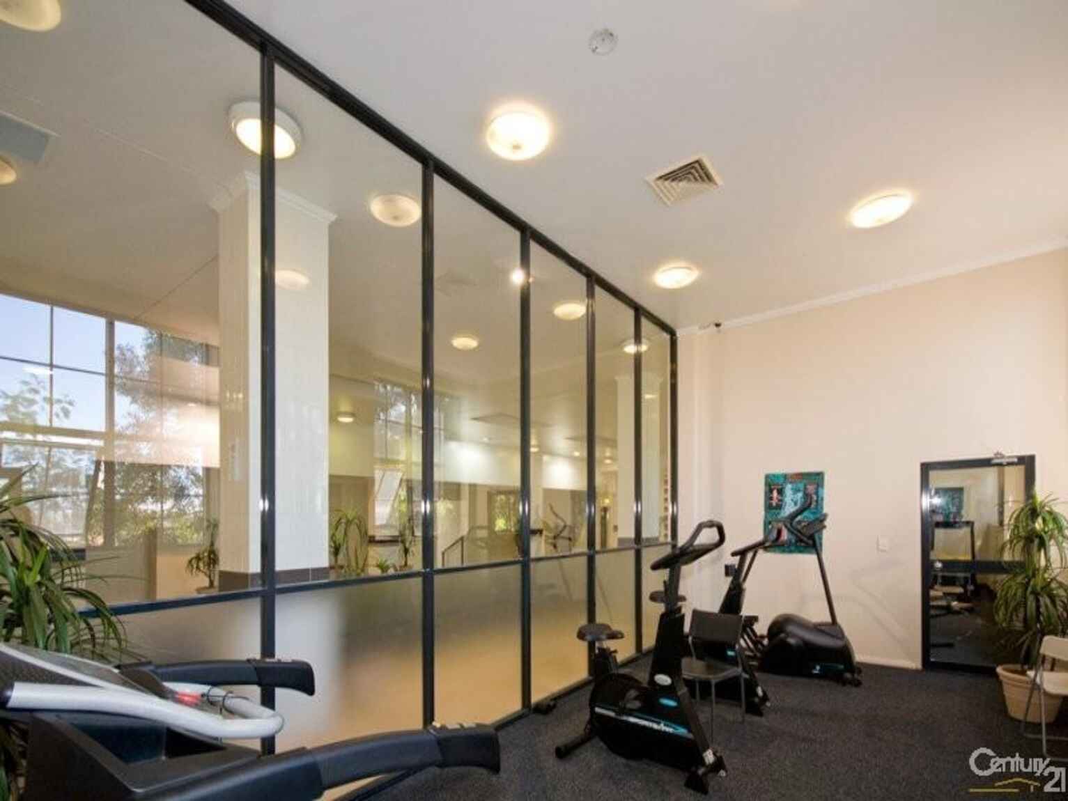 15/7 Herbert Street St Leonards