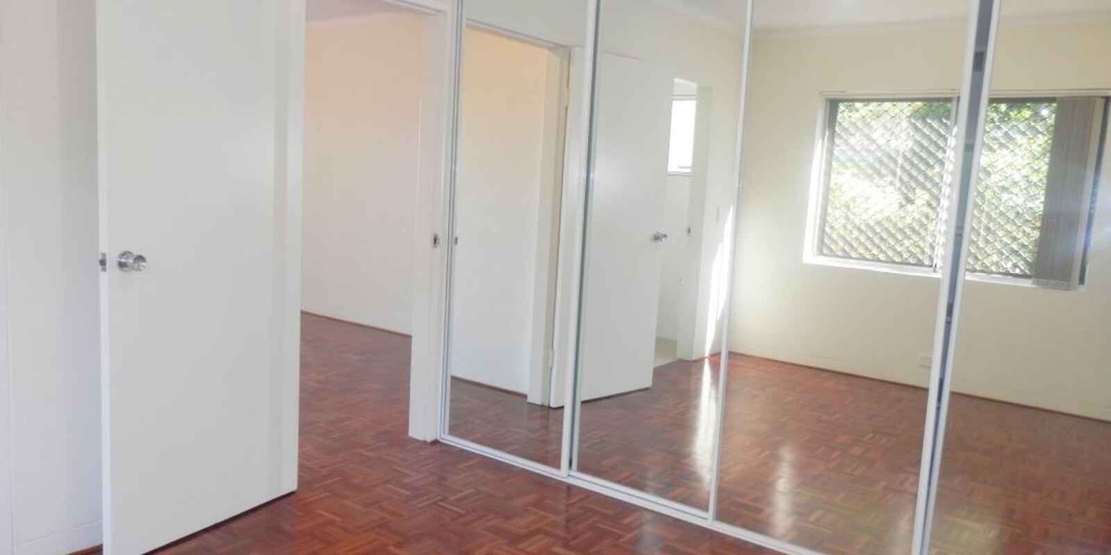 10/19 Shirley Road Wollstonecraft