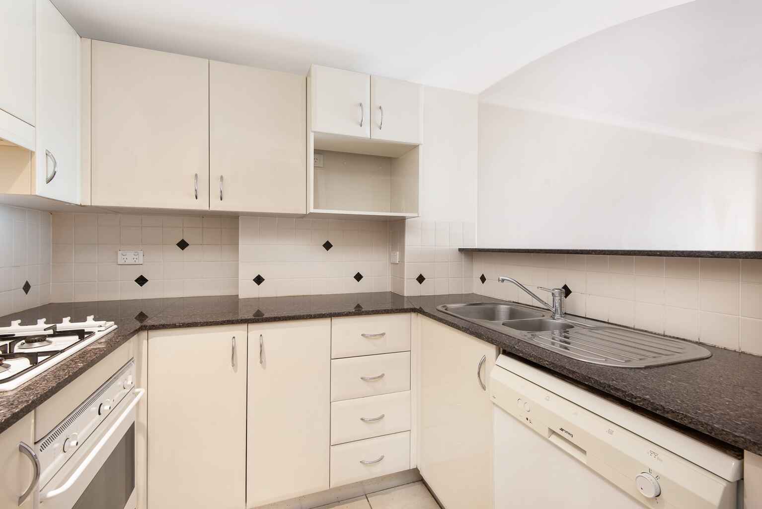 702/7-17 William Street  North Sydney