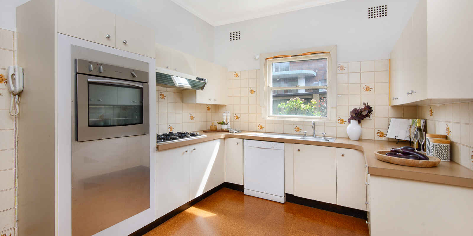 30 McHatton Street North Sydney 30 McHatton Street North Sydney