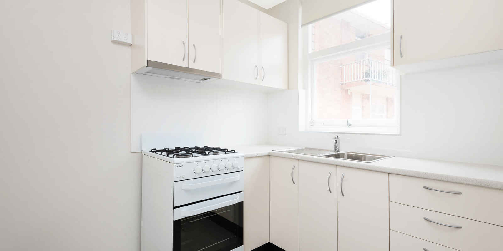 8/4 Clifford Street Mosman 8/4 Clifford Street Mosman