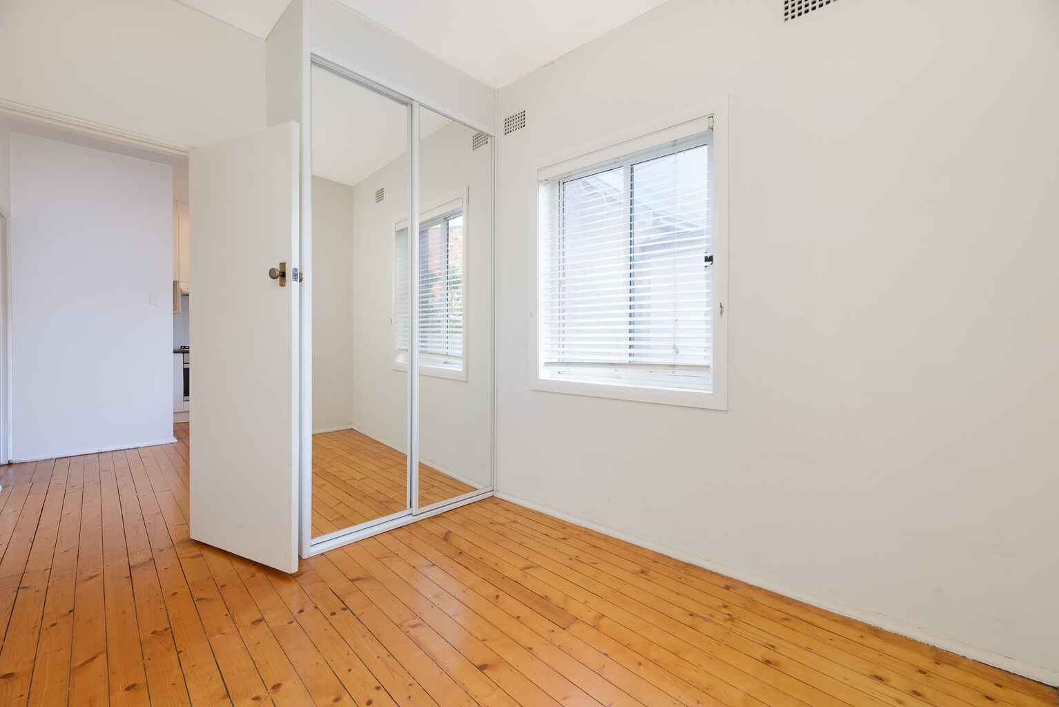 5/161 Blues Point McMahons Point