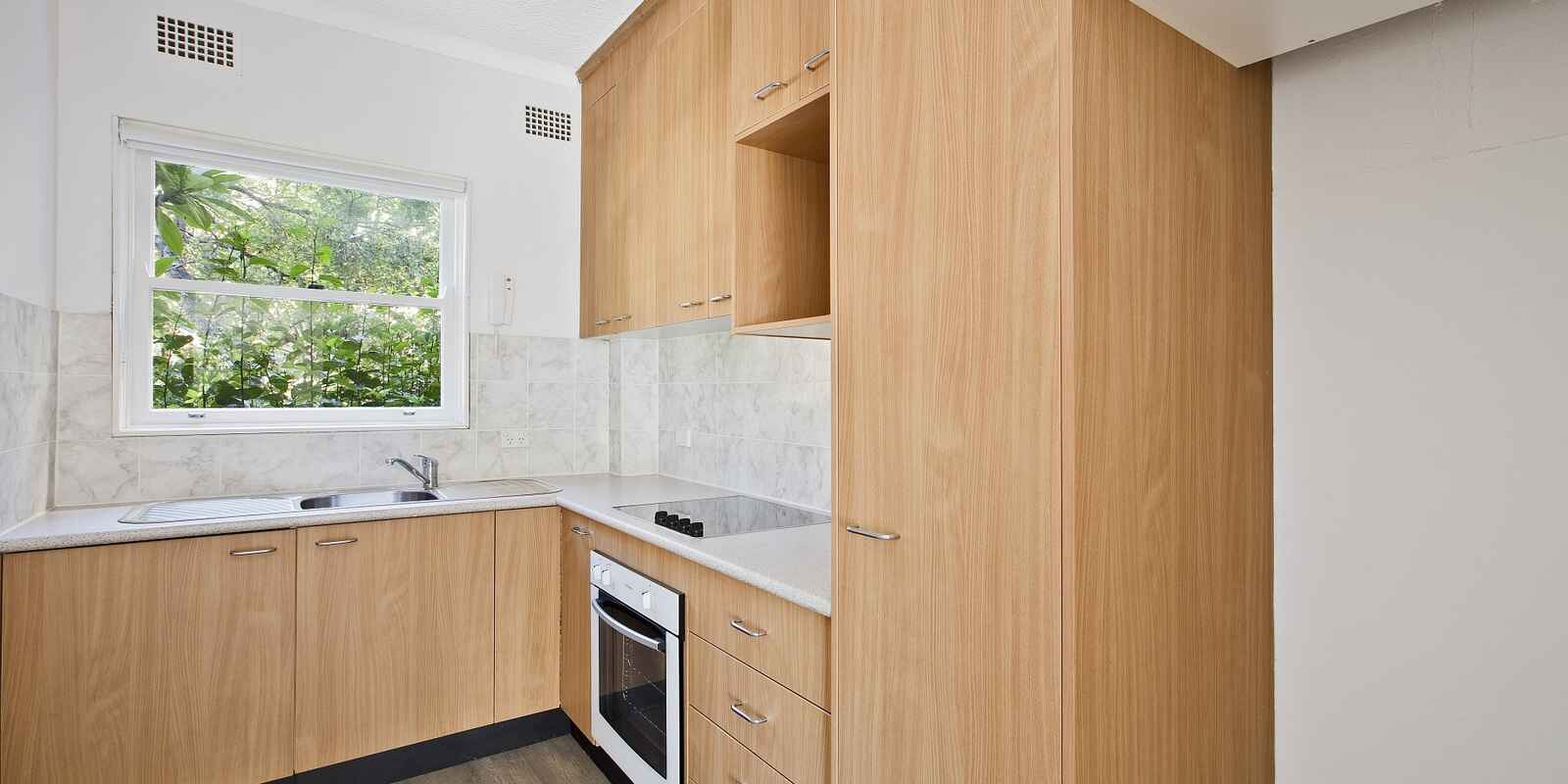 1/18-20 Woolcott Street Waverton