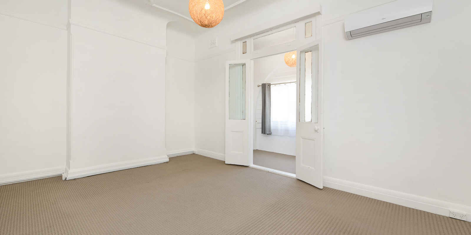 2/447 Miller  Street  Cammeray