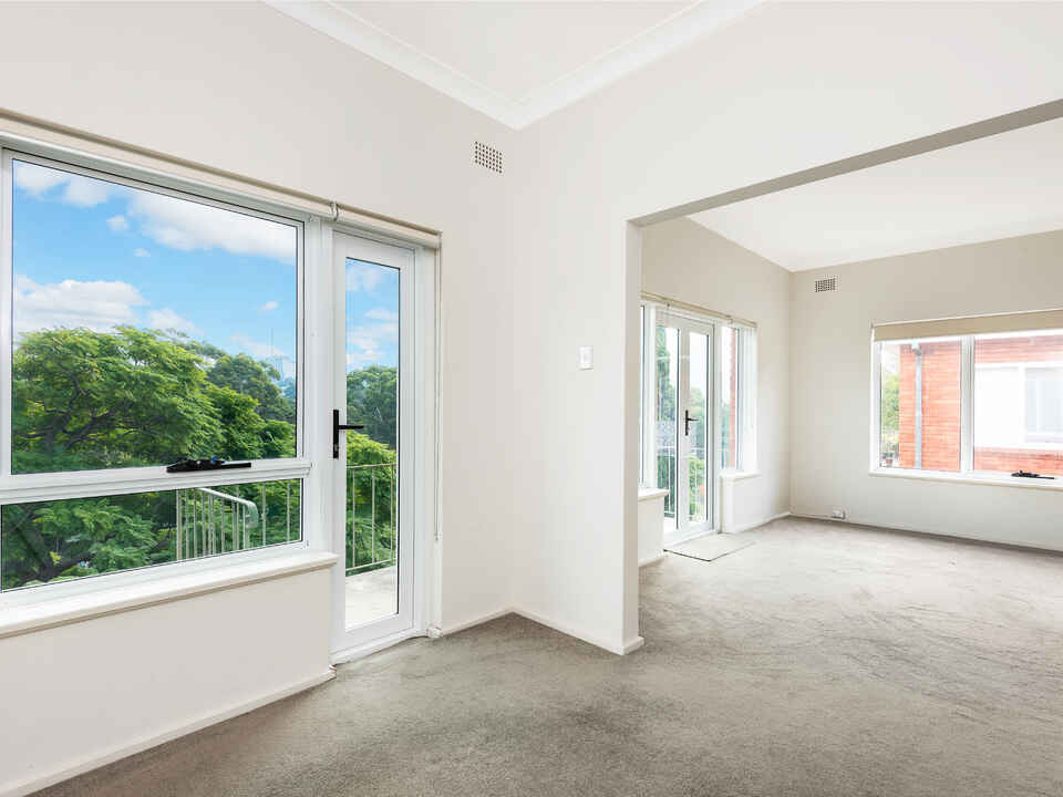 33/8-10 Milner Crescent Wollstonecraft