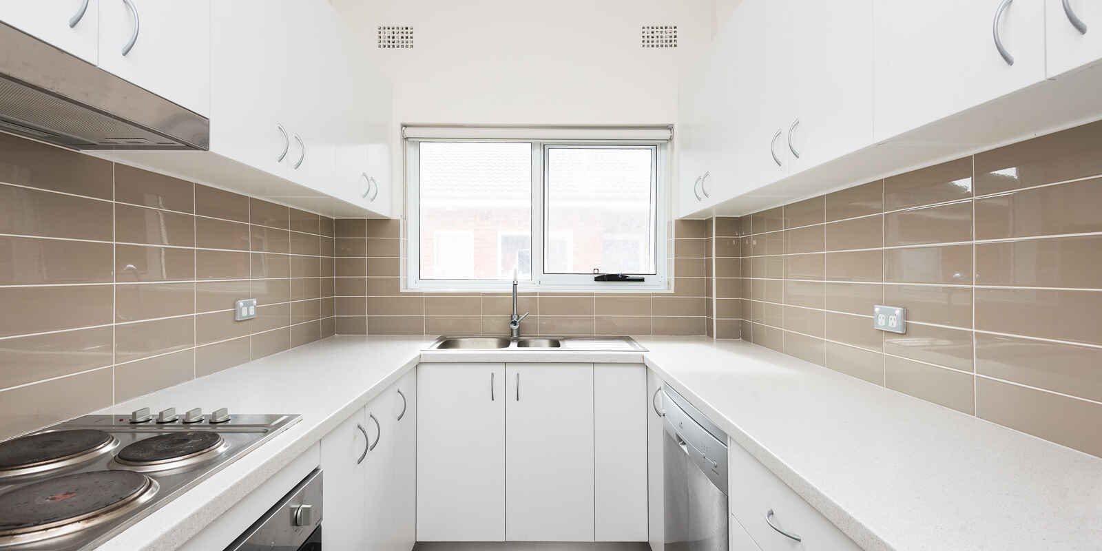 33/8-10 Milner Crescent Wollstonecraft