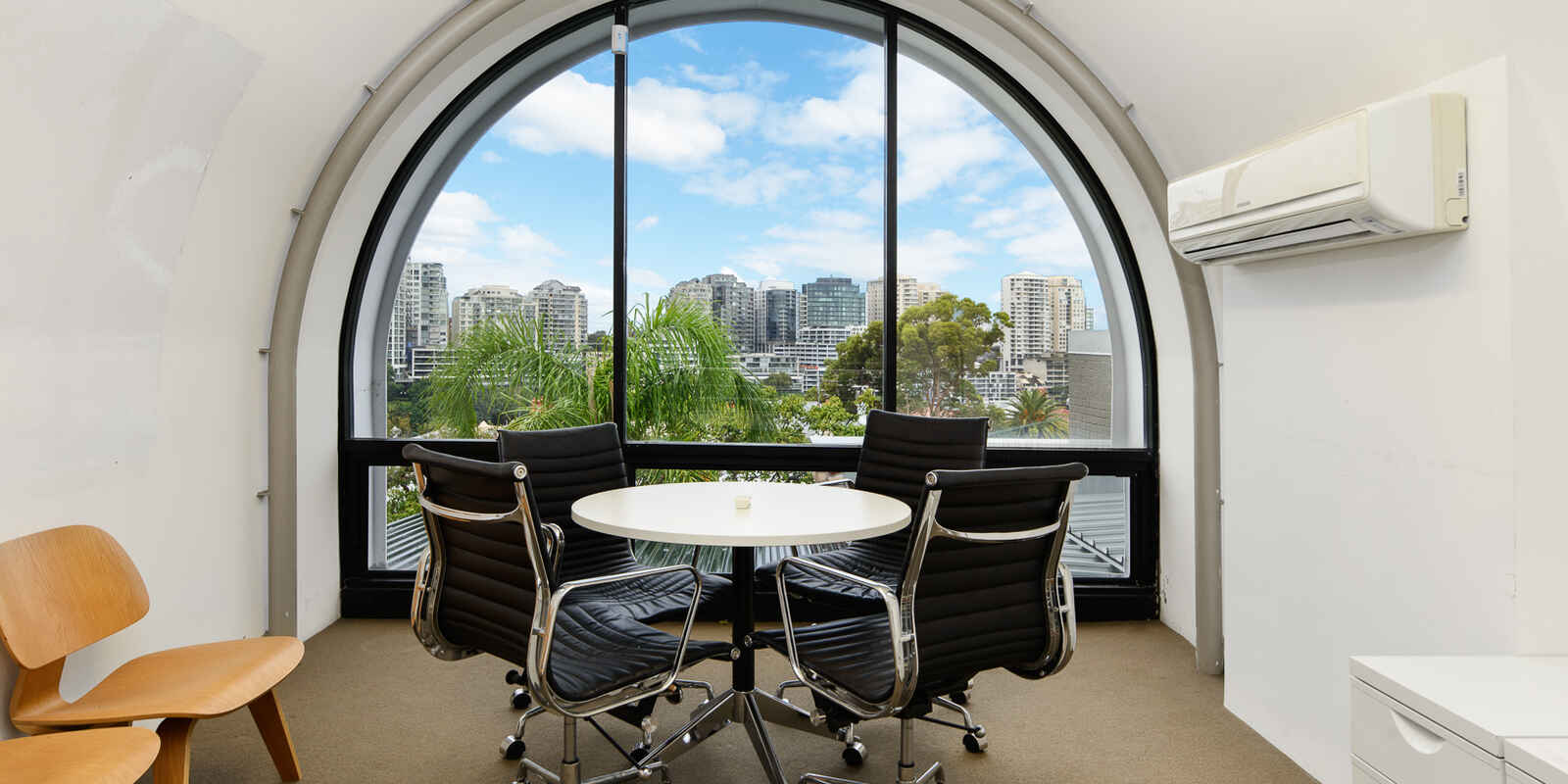 137 Blues Point Road McMahons Point