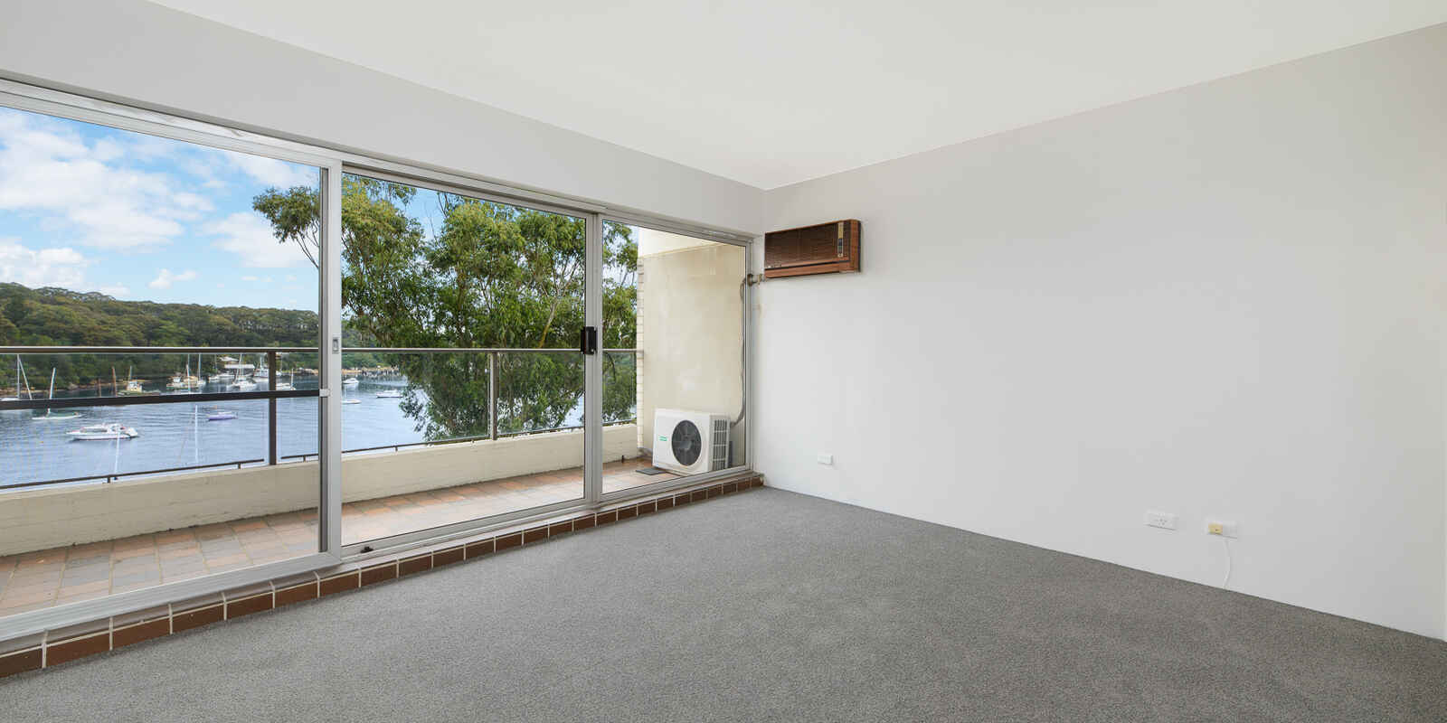 28/8 Munro Street McMahons Point