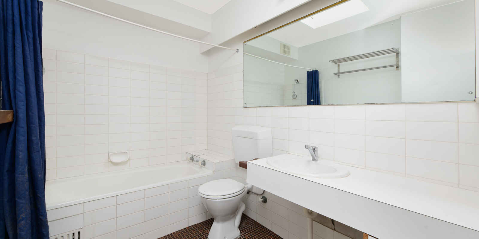 28/8 Munro Street McMahons Point