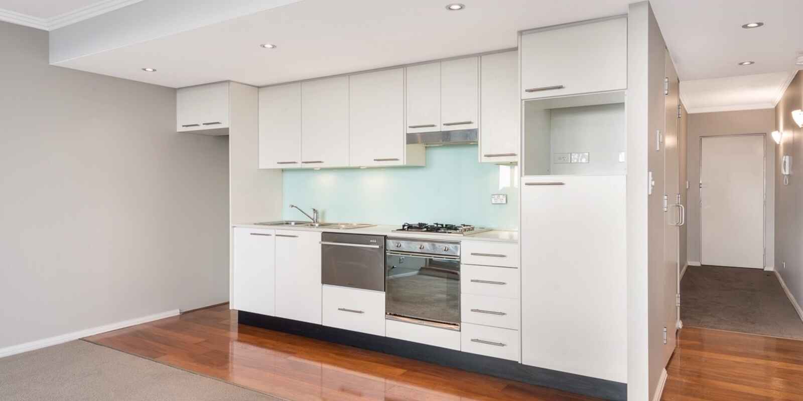 15/510 Miller Street Cammeray