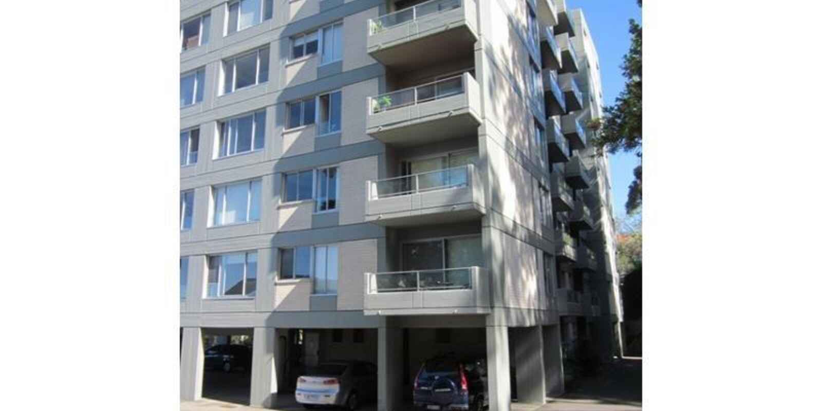 45/90 Blues Point Road McMahons Point