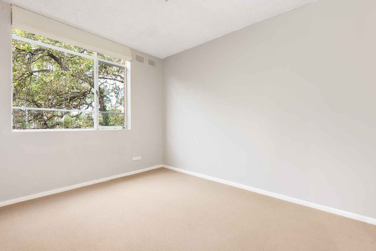 15/11 Hampden Road Artarmon