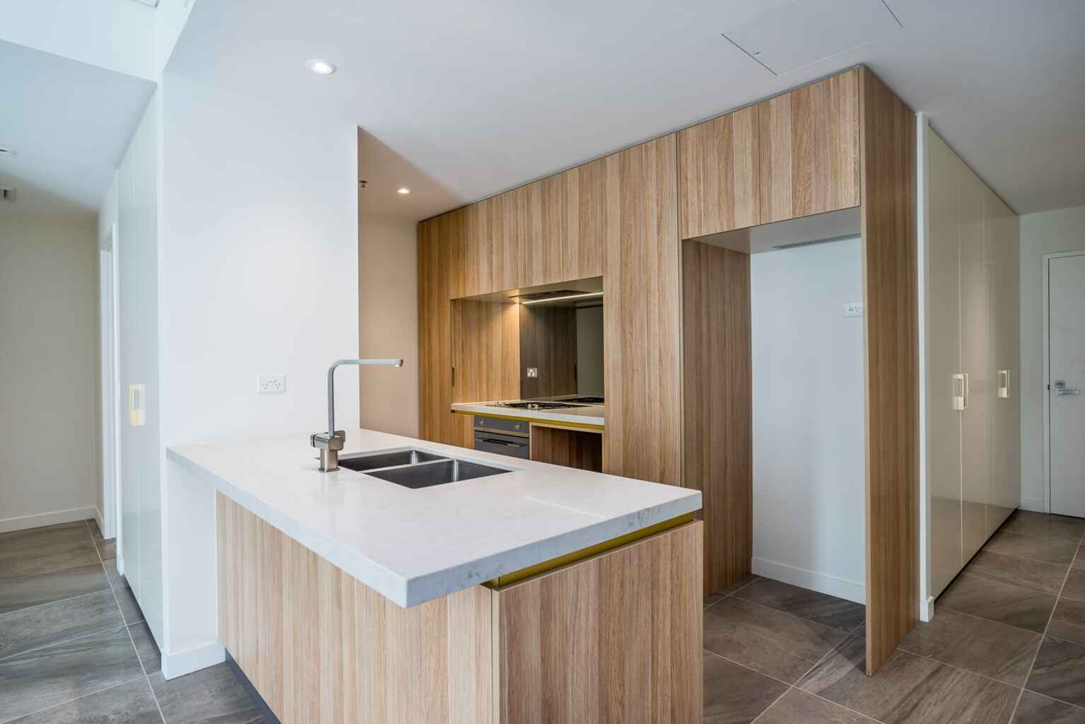 205/188 Day Street Darling Harbour