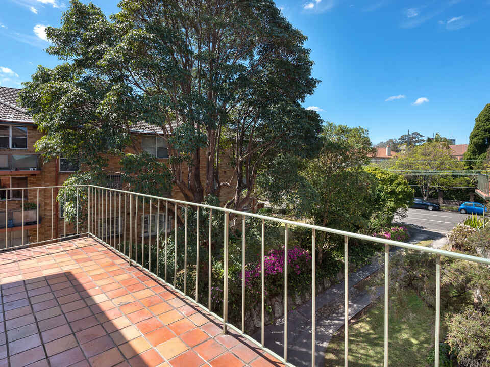 35/8-10 Milner Crescent Wollstonecraft