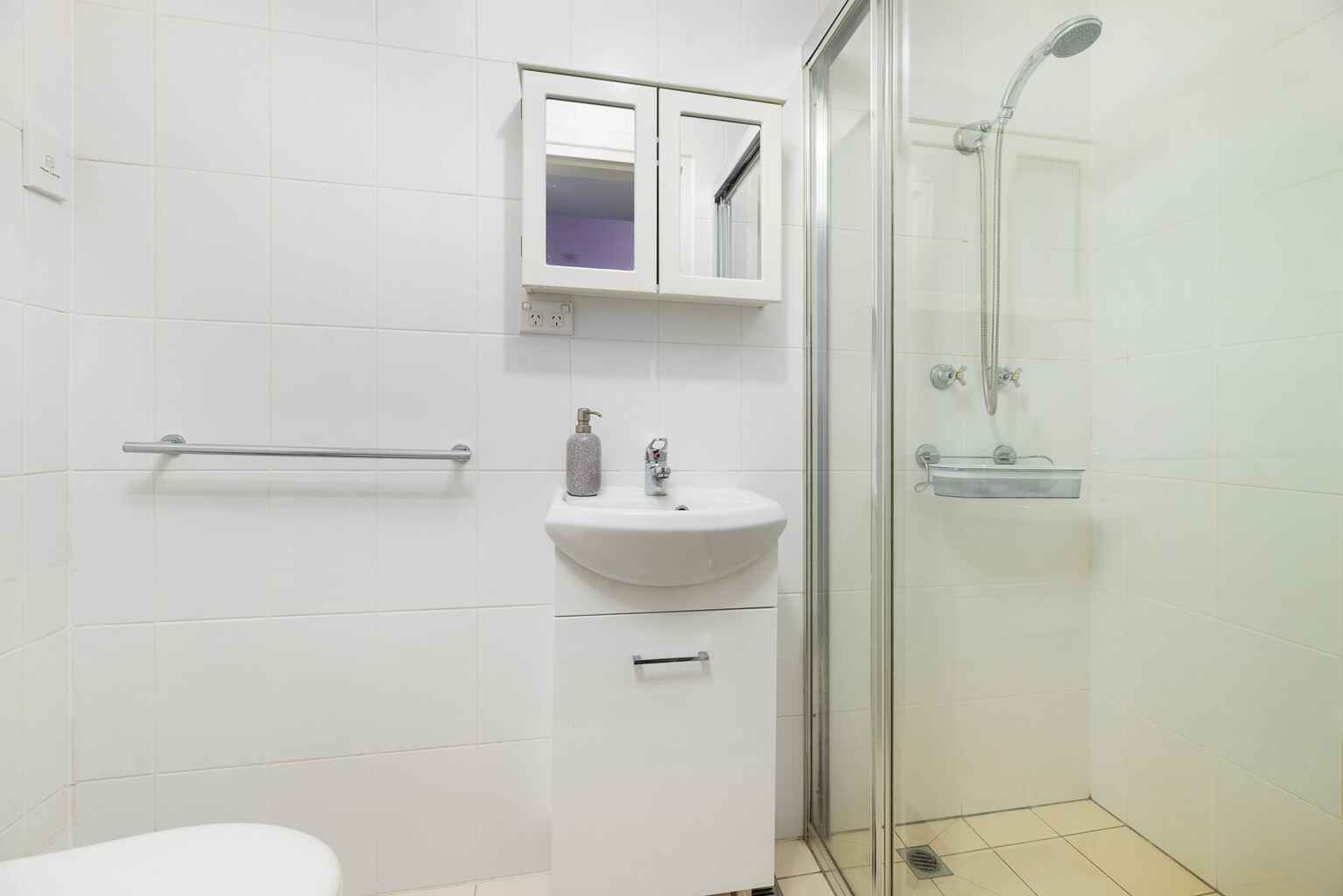 614/27 Neutral Street North Sydney 614/27 Neutral Street North Sydney