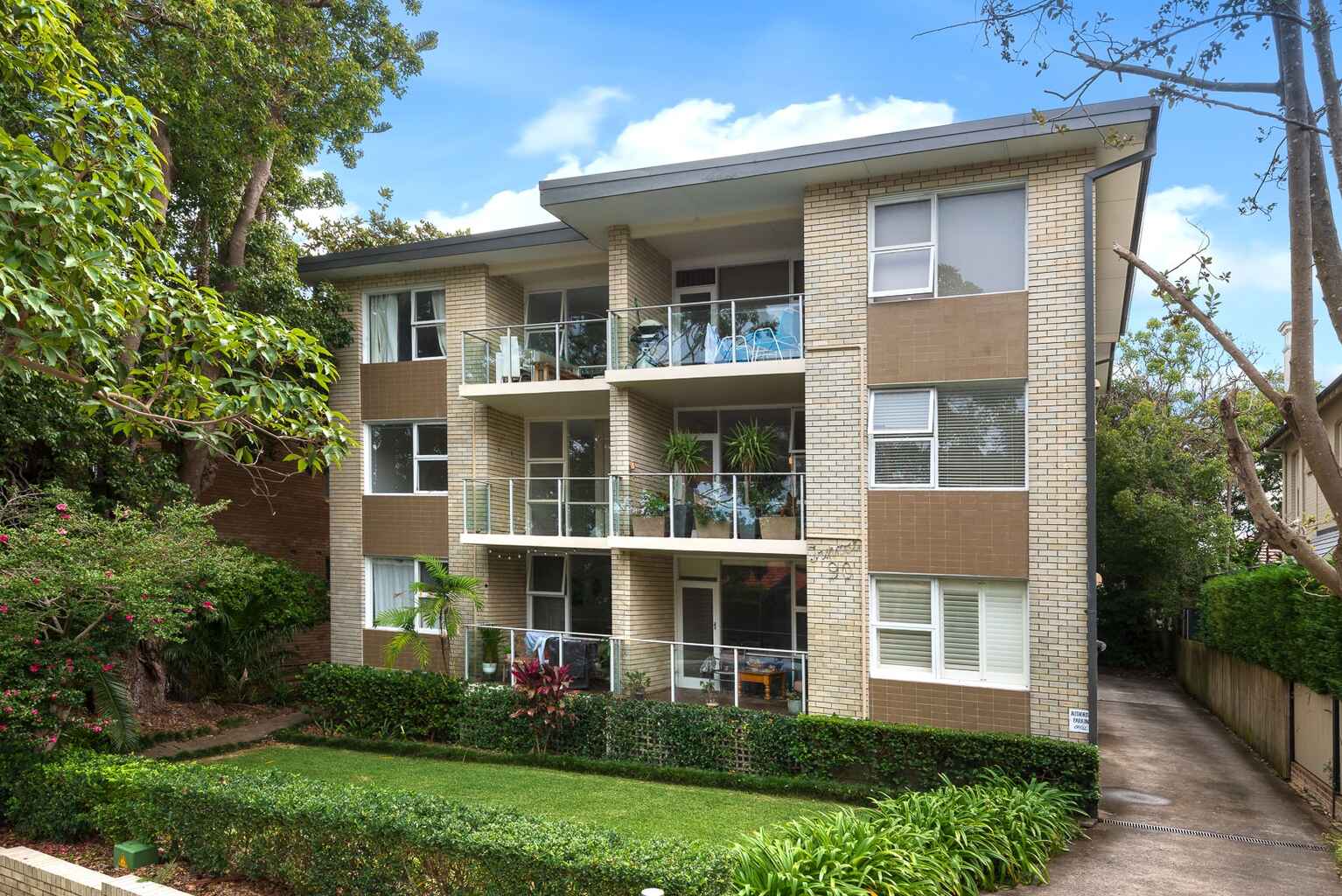 5/90 Raglan Street Mosman