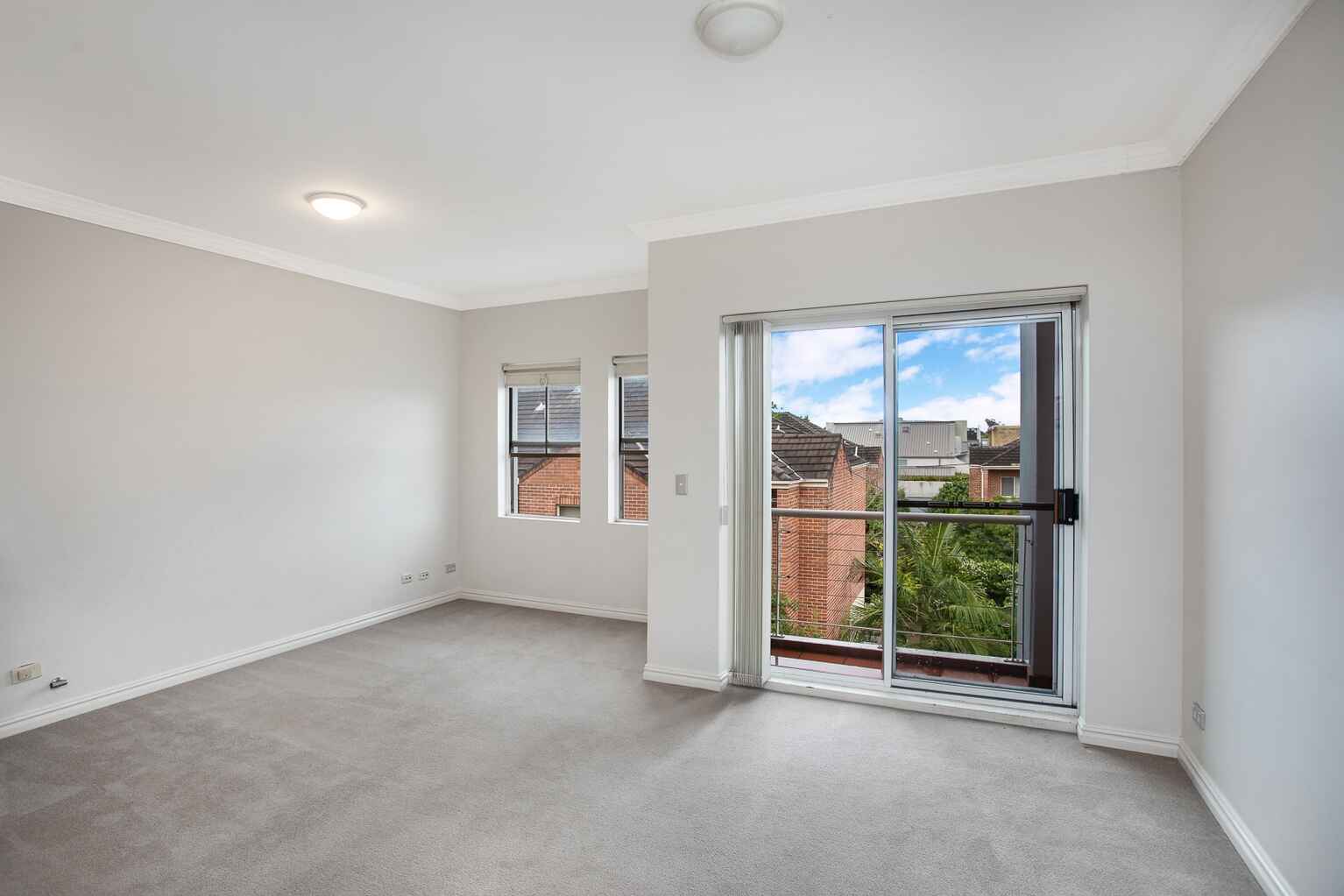 13/28 Ridge Street North Sydney