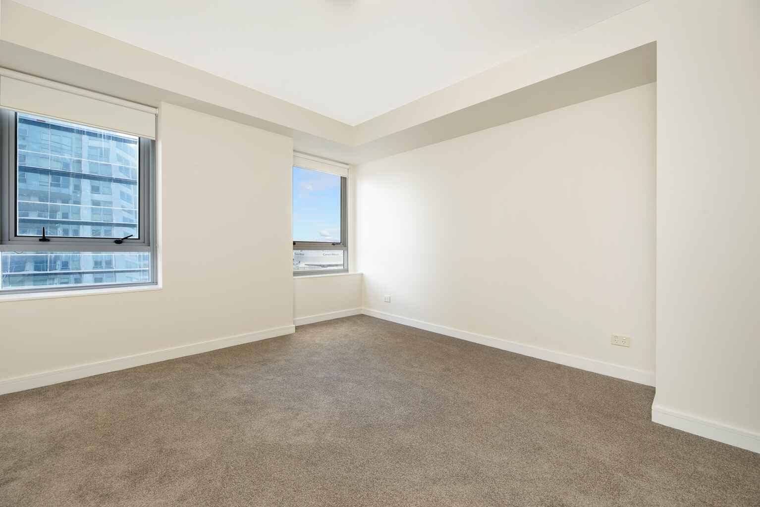 2102/77-81 Berry Street North Sydney 2102/77-81 Berry Street North Sydney