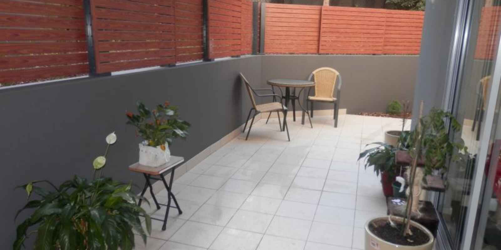 6101/1 Nield Ave Greenwich