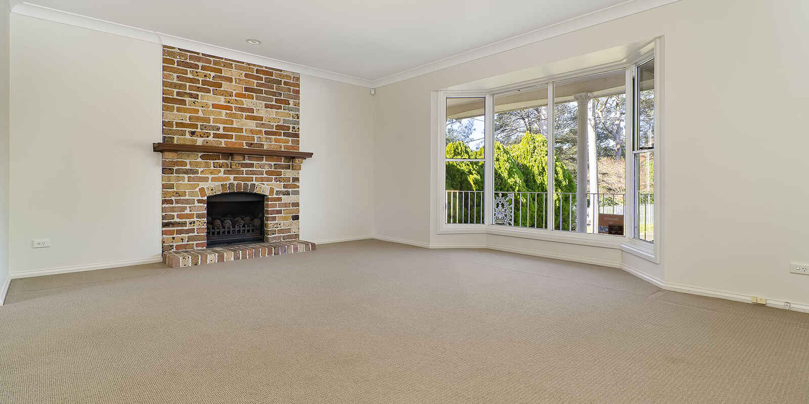 2 Baker Place  Lindfield