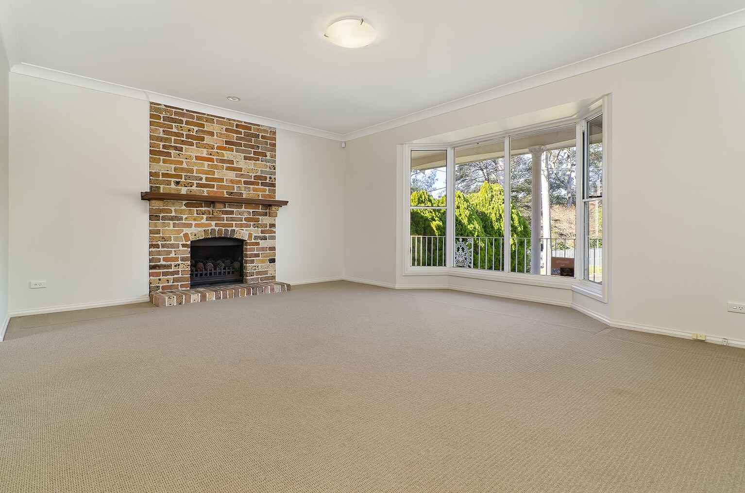 2 Baker Place  Lindfield