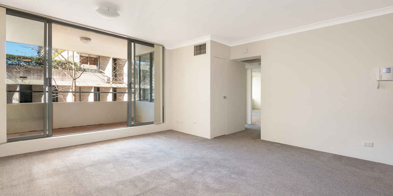 M01/37-39 McLaren Street North Sydney M01/37-39 McLaren Street North Sydney