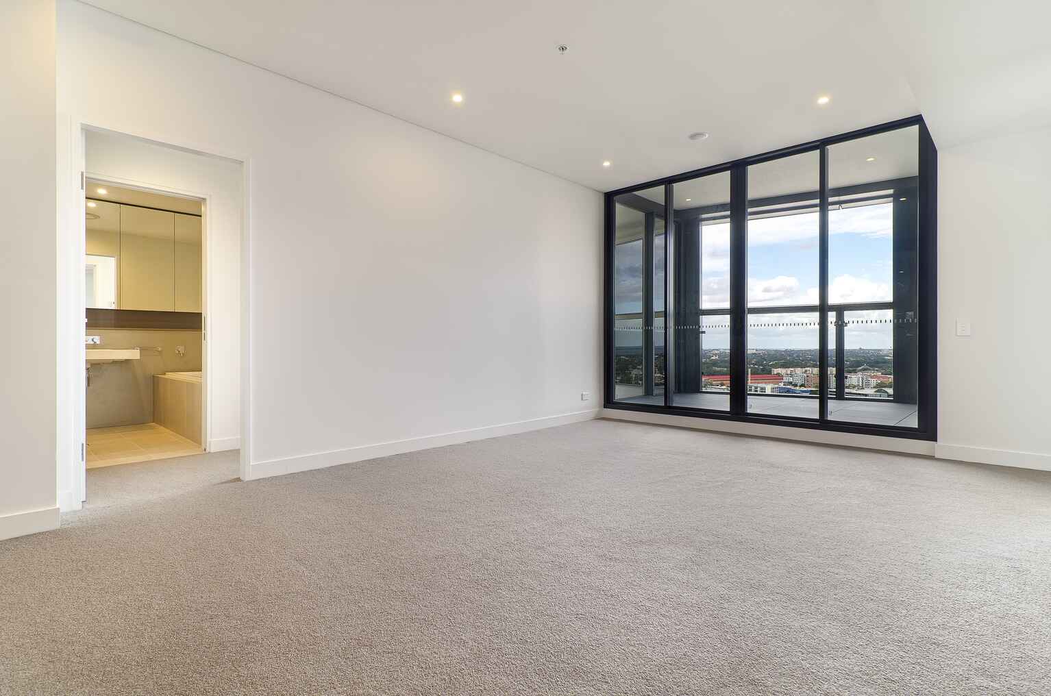 2707/2-6 Ebsworth Street Zetland