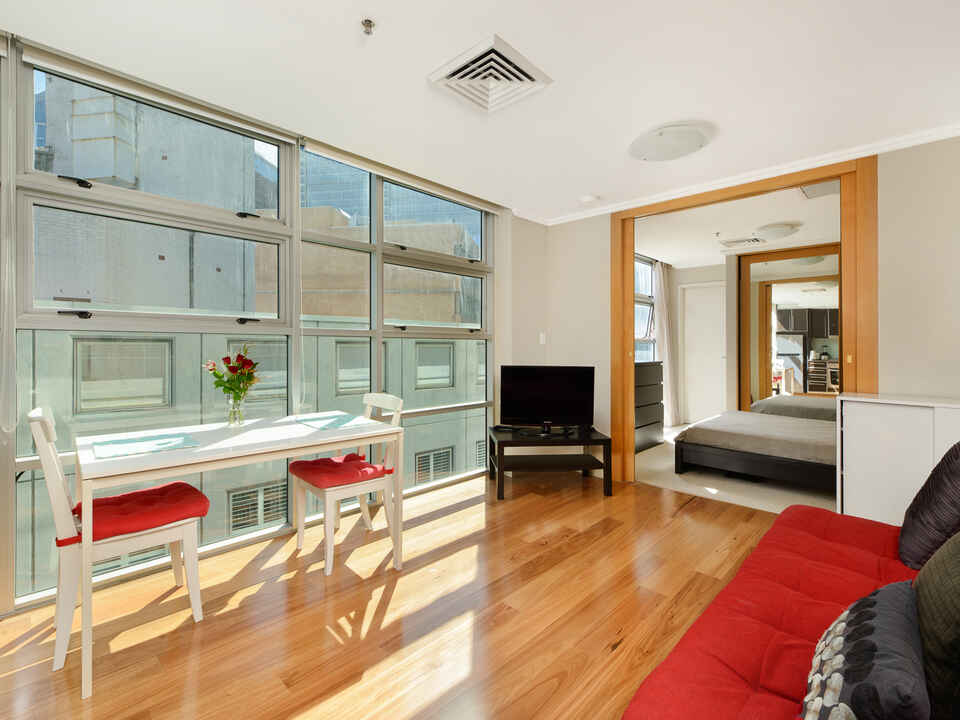 1202/93 Pacific Highway North Sydney